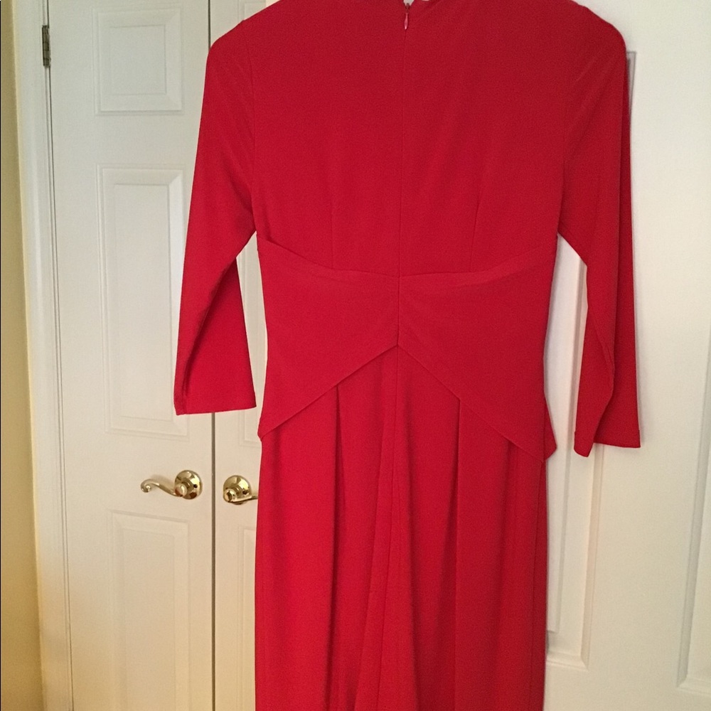 NWT Red V-Neck Dress - Picture 4 of 4